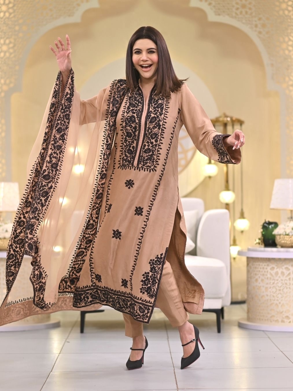 DESIGNER TOP BOTTOM AND DUPATTA SET - Image 5