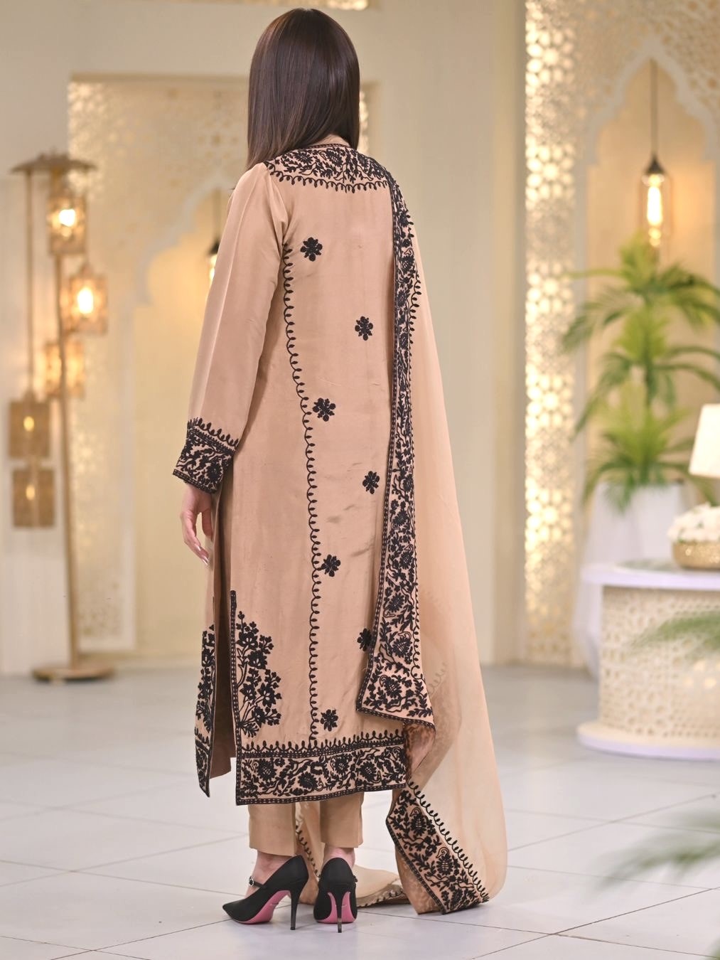 DESIGNER TOP BOTTOM AND DUPATTA SET - Image 9