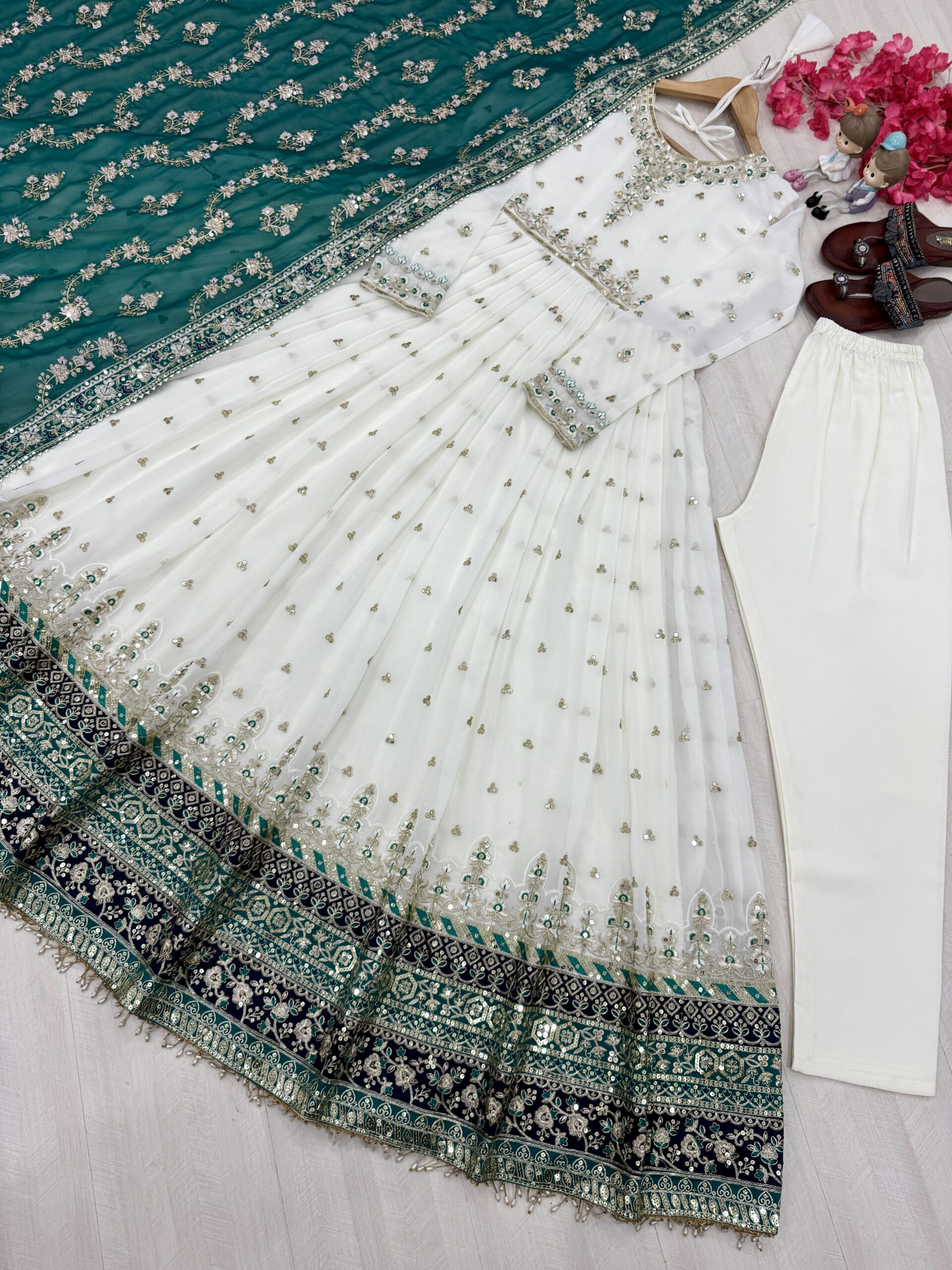 Gown , Dupatta & Bottom Set - Image 7