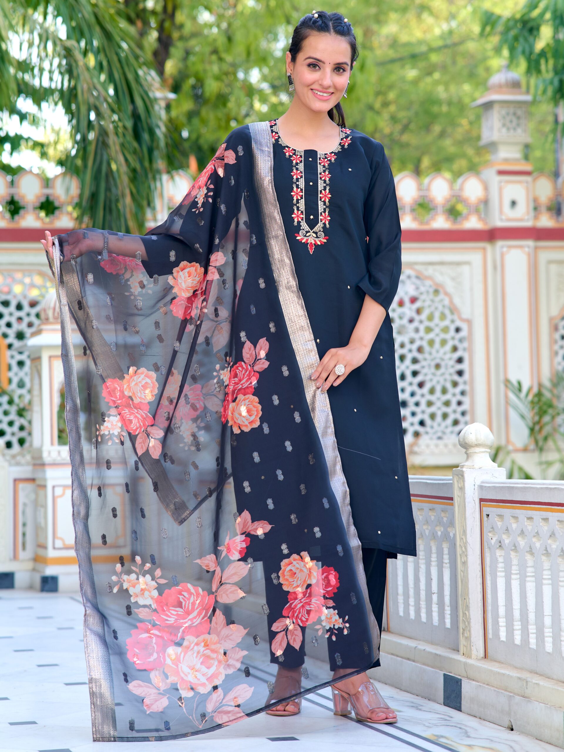 Embroidered Kurta With Pant And Dupata Set - Image 2