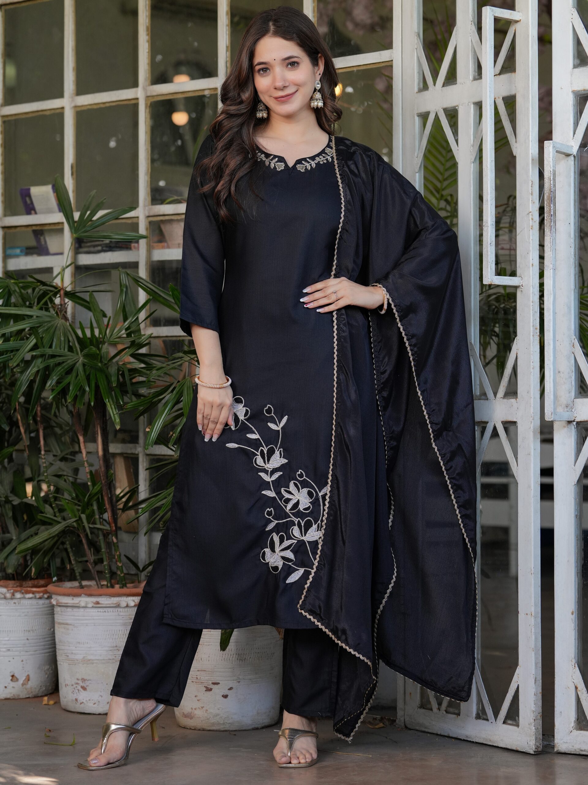 Viscose Rayon Embroidary Straight Kurta with Pant And Dupatta Set - Image 5