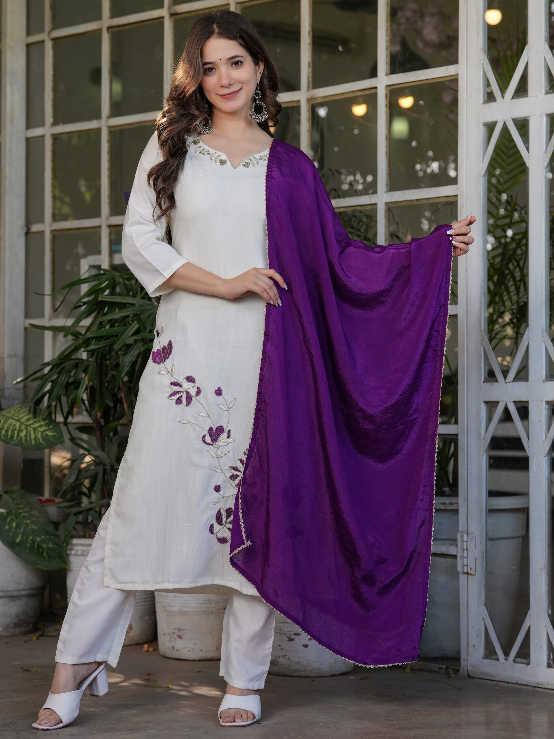 Viscose Rayon Embroidary Straight Kurta with Pant And Dupatta Set - Image 6