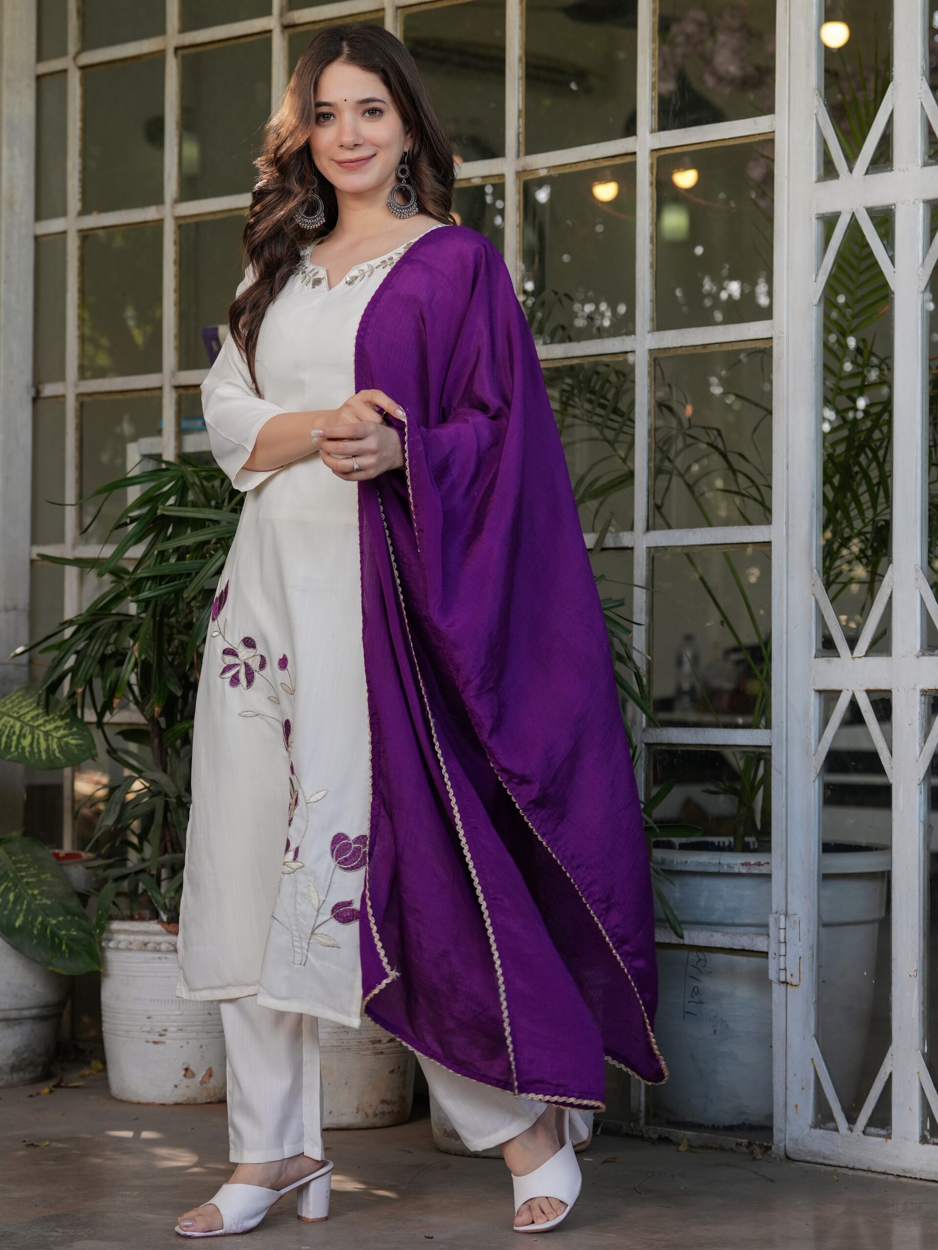 Viscose Rayon Embroidary Straight Kurta with Pant And Dupatta Set - Image 3