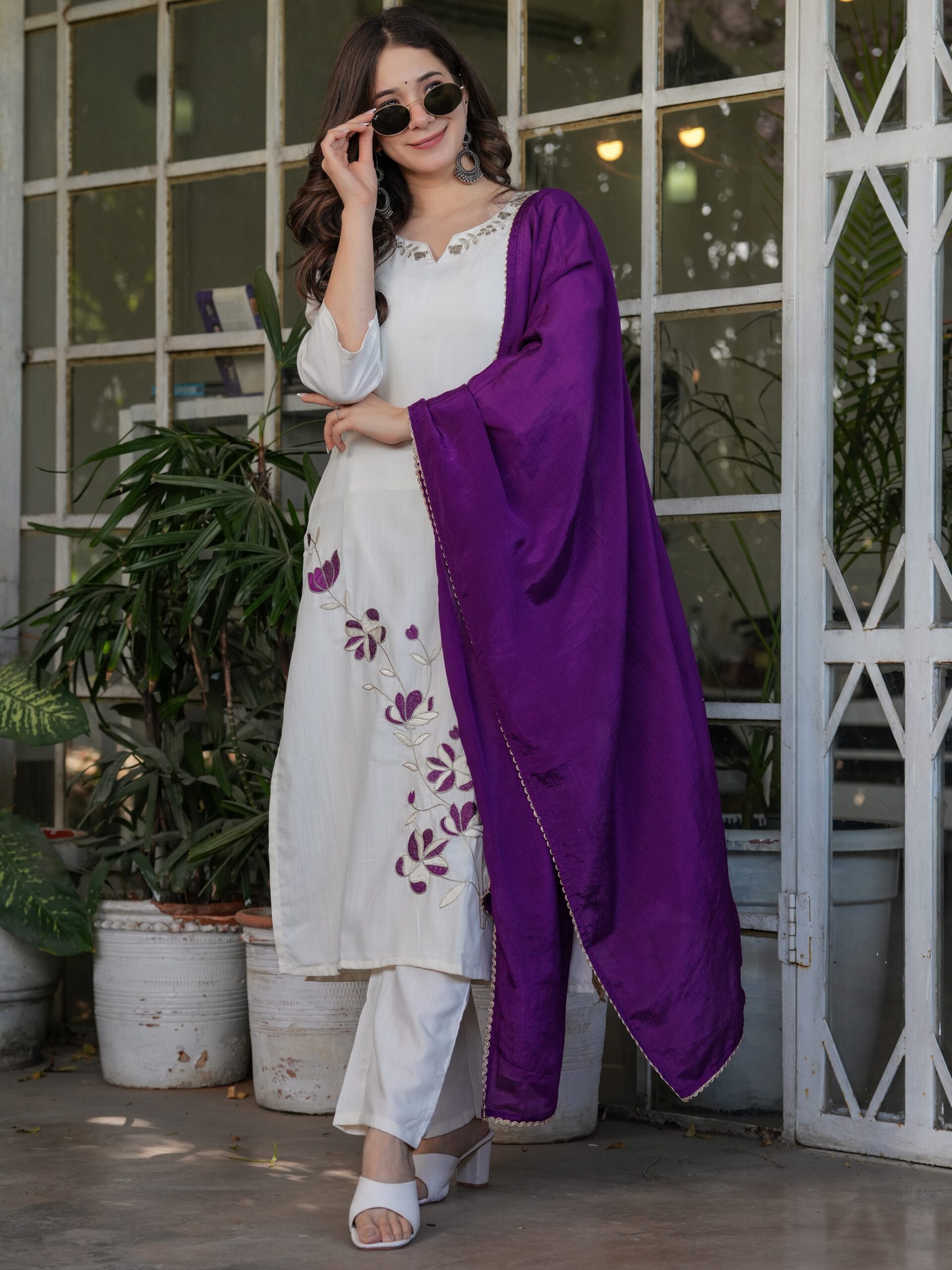 Viscose Rayon Embroidary Straight Kurta with Pant And Dupatta Set - Image 8