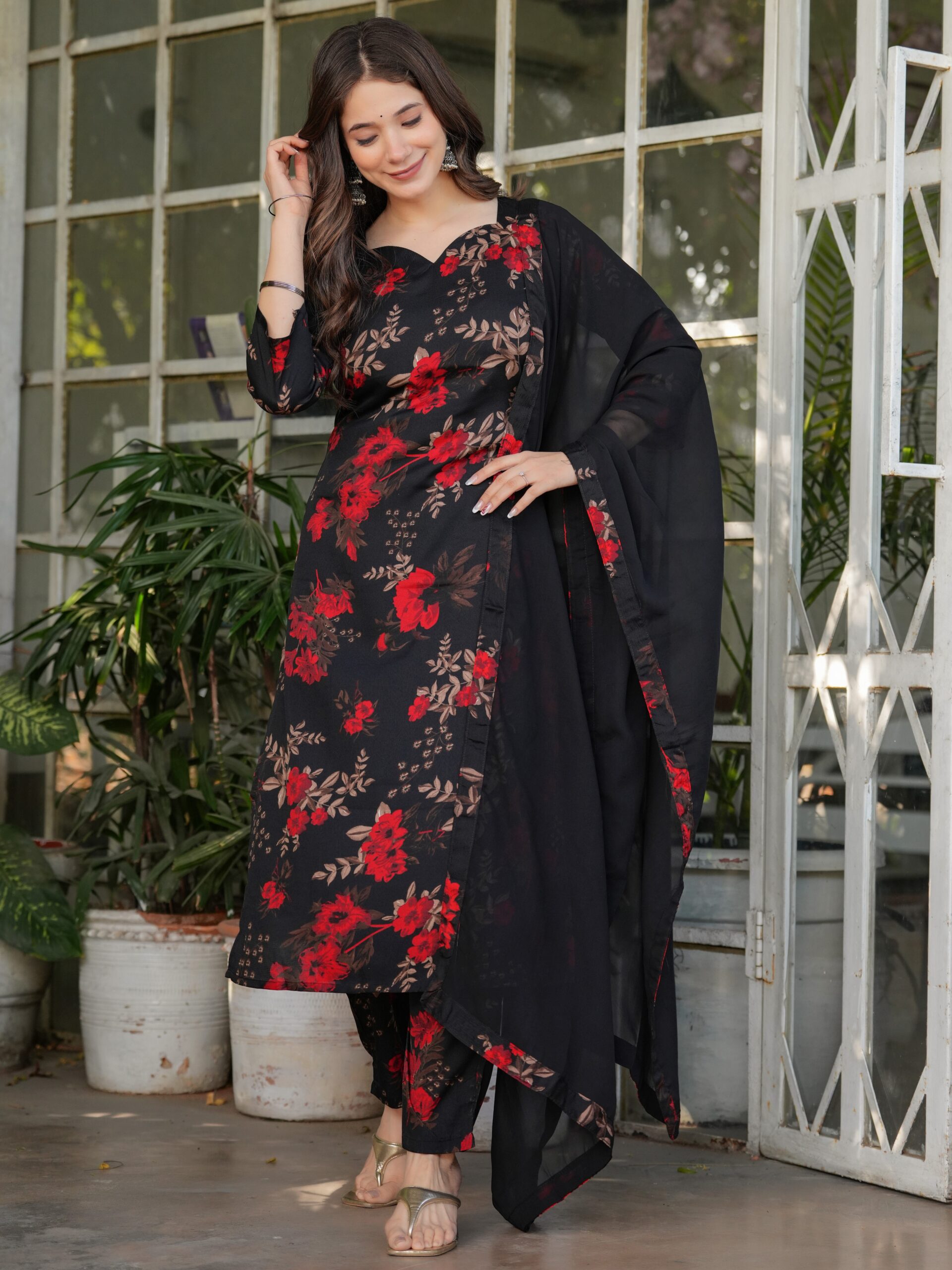 Women's Silk Blend Printed Straight Kurta with Pant And Dupatta Set - Image 10