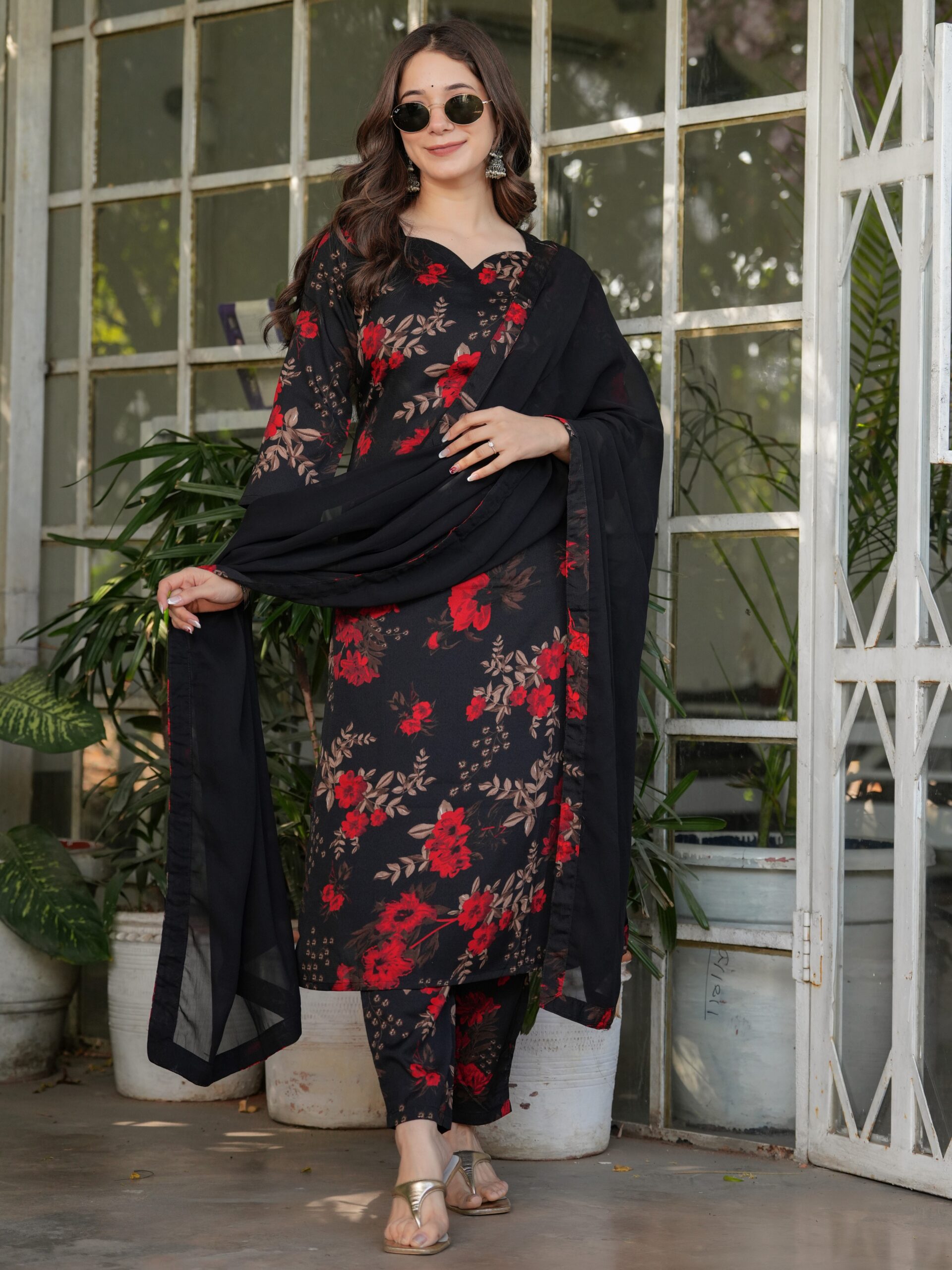 Women's Silk Blend Printed Straight Kurta with Pant And Dupatta Set - Image 3