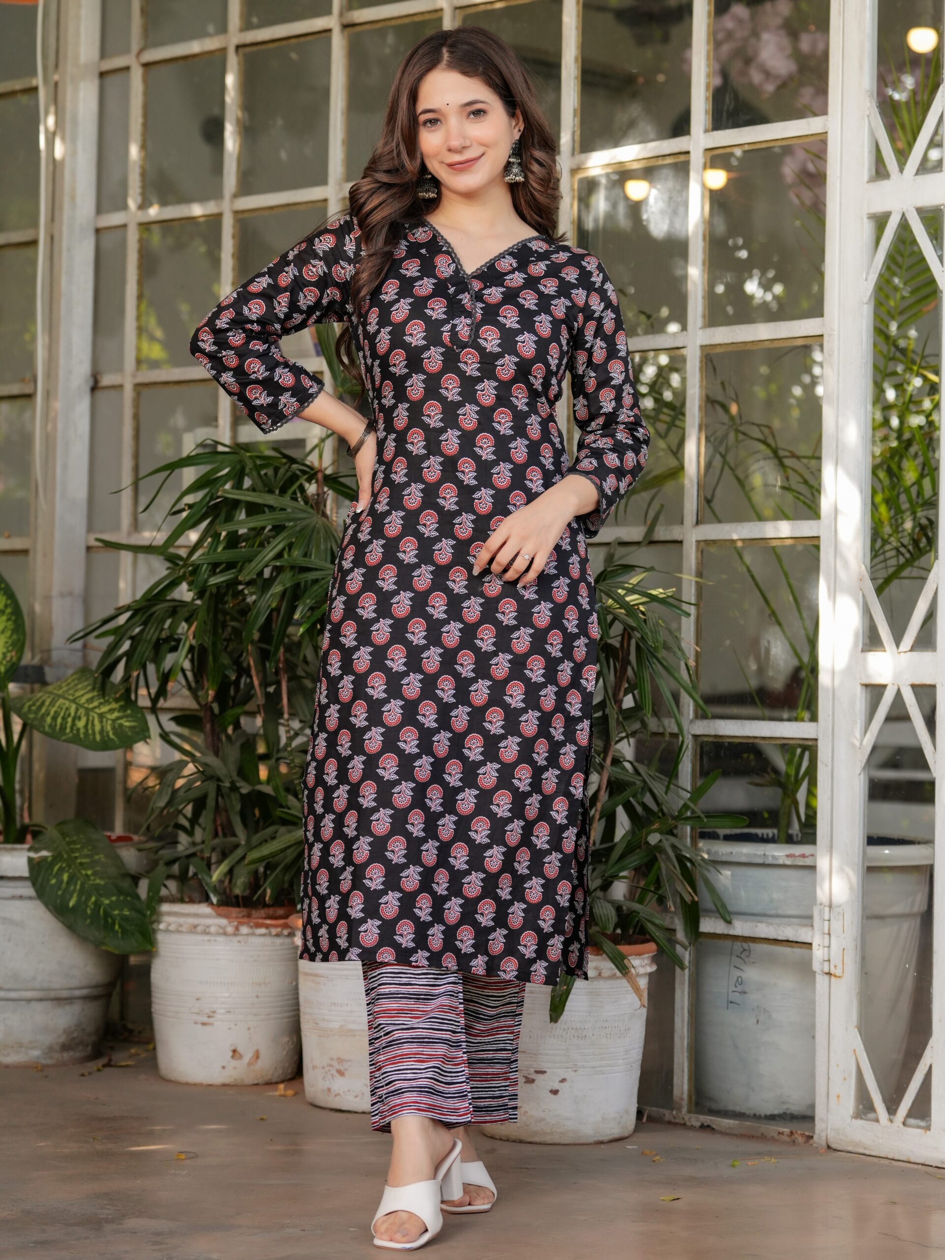 Black Kurta with Pant And Dupatta - Image 10