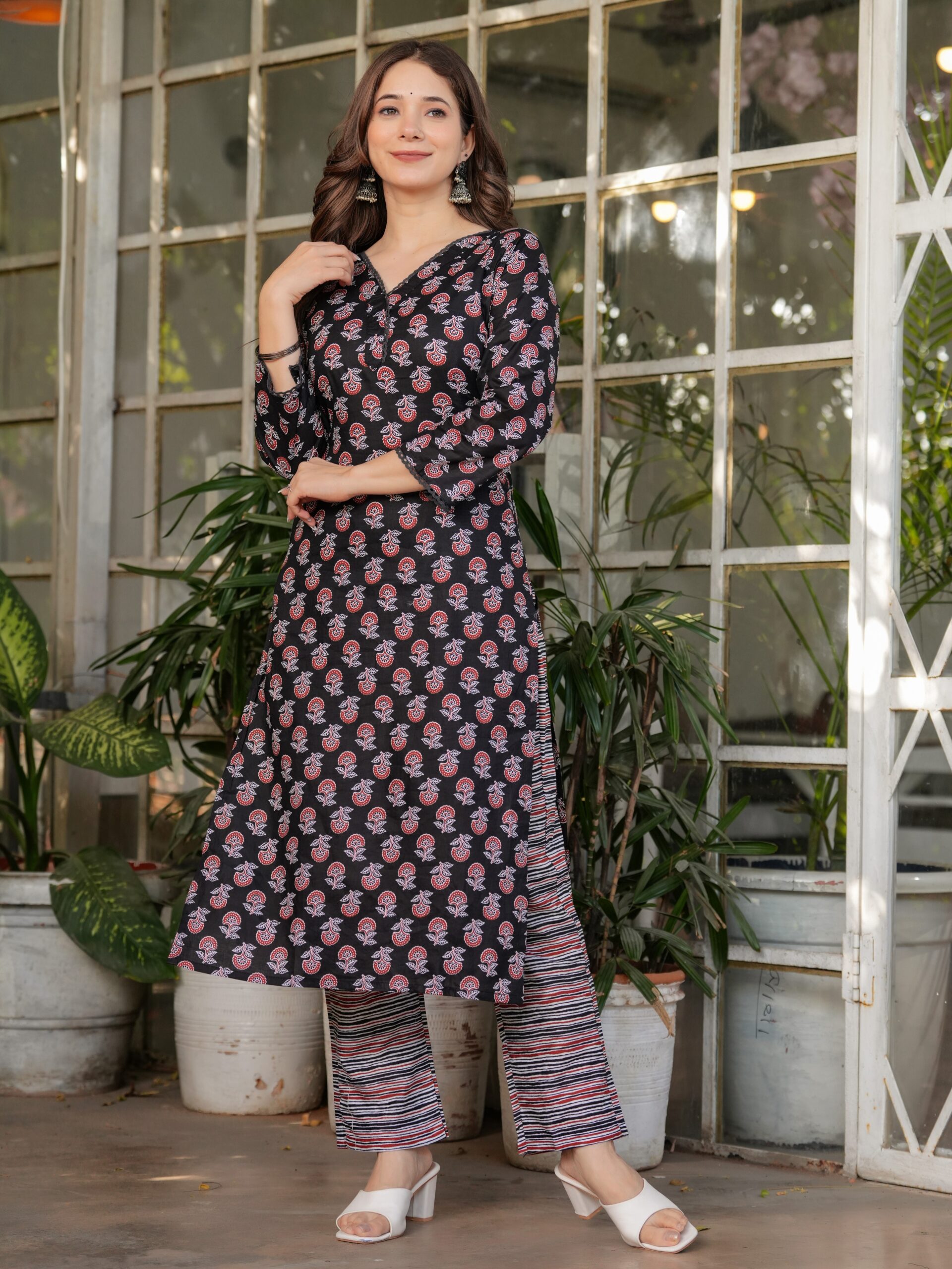 Black Kurta with Pant And Dupatta - Image 9