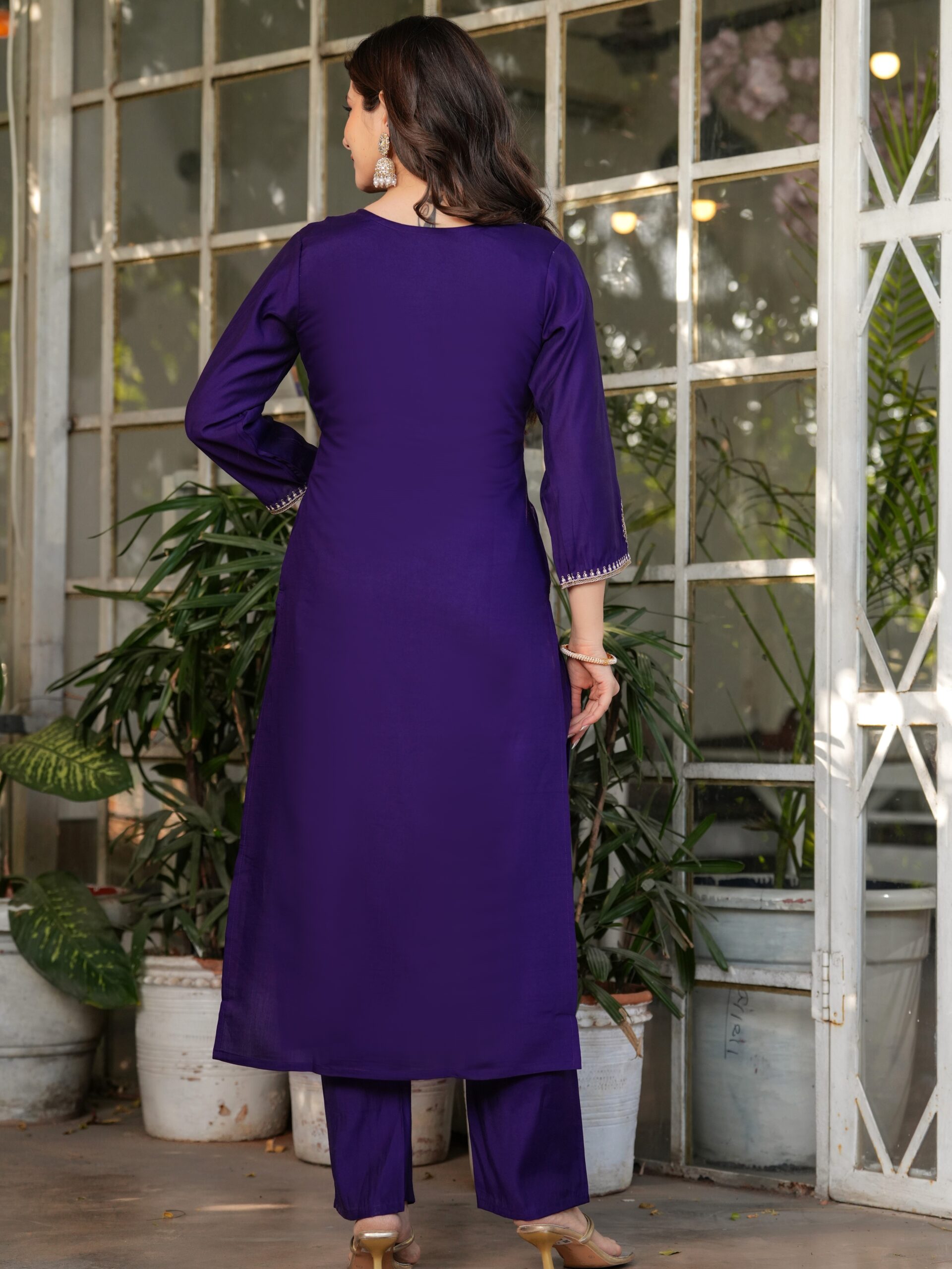 Kurta With Pant And Dupatta - Image 12