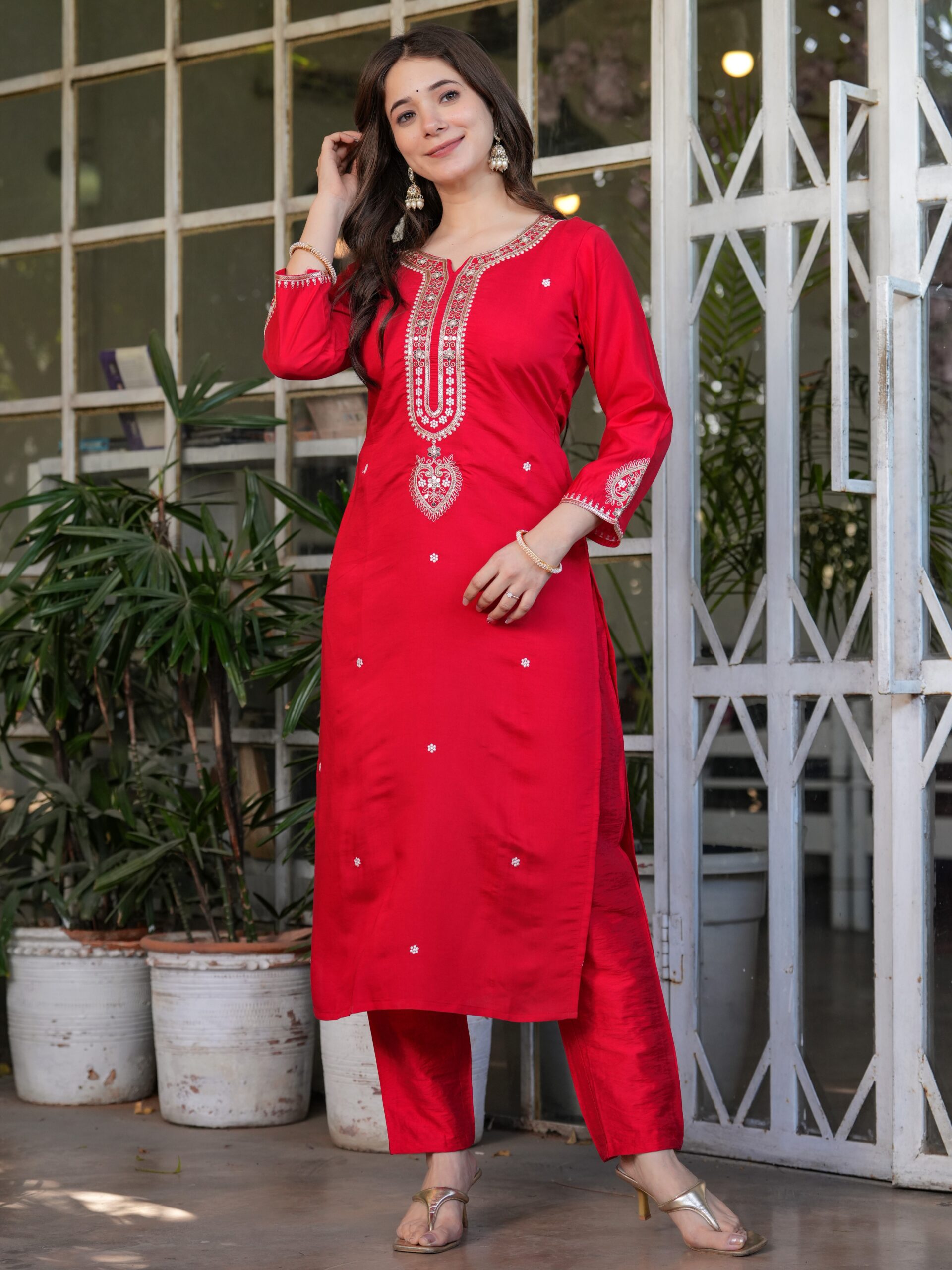 Kurta With Pant And Dupatta - Image 7