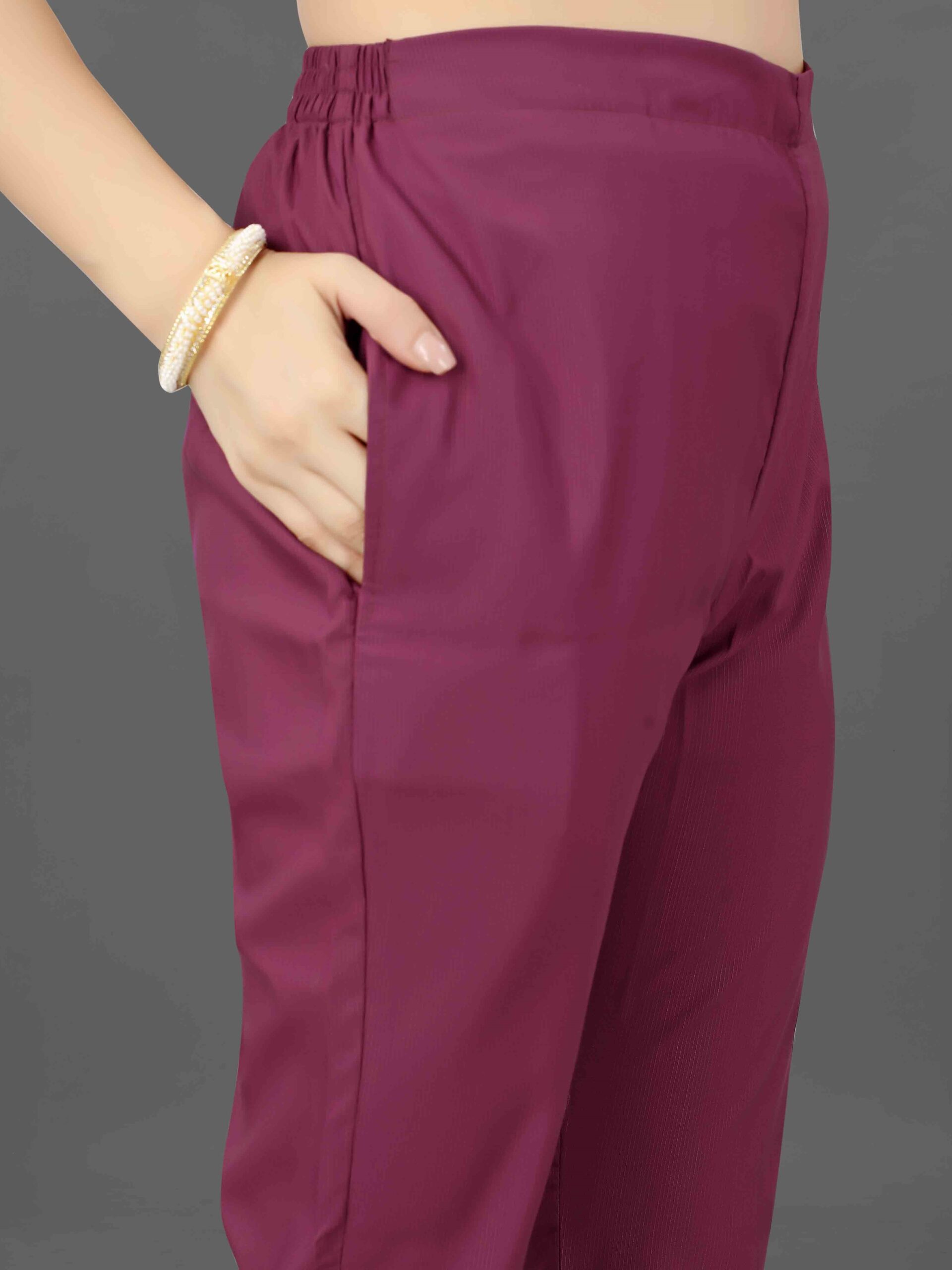COTTOAN BLEND KURTI WITH PANT & DUPATTA - Image 6
