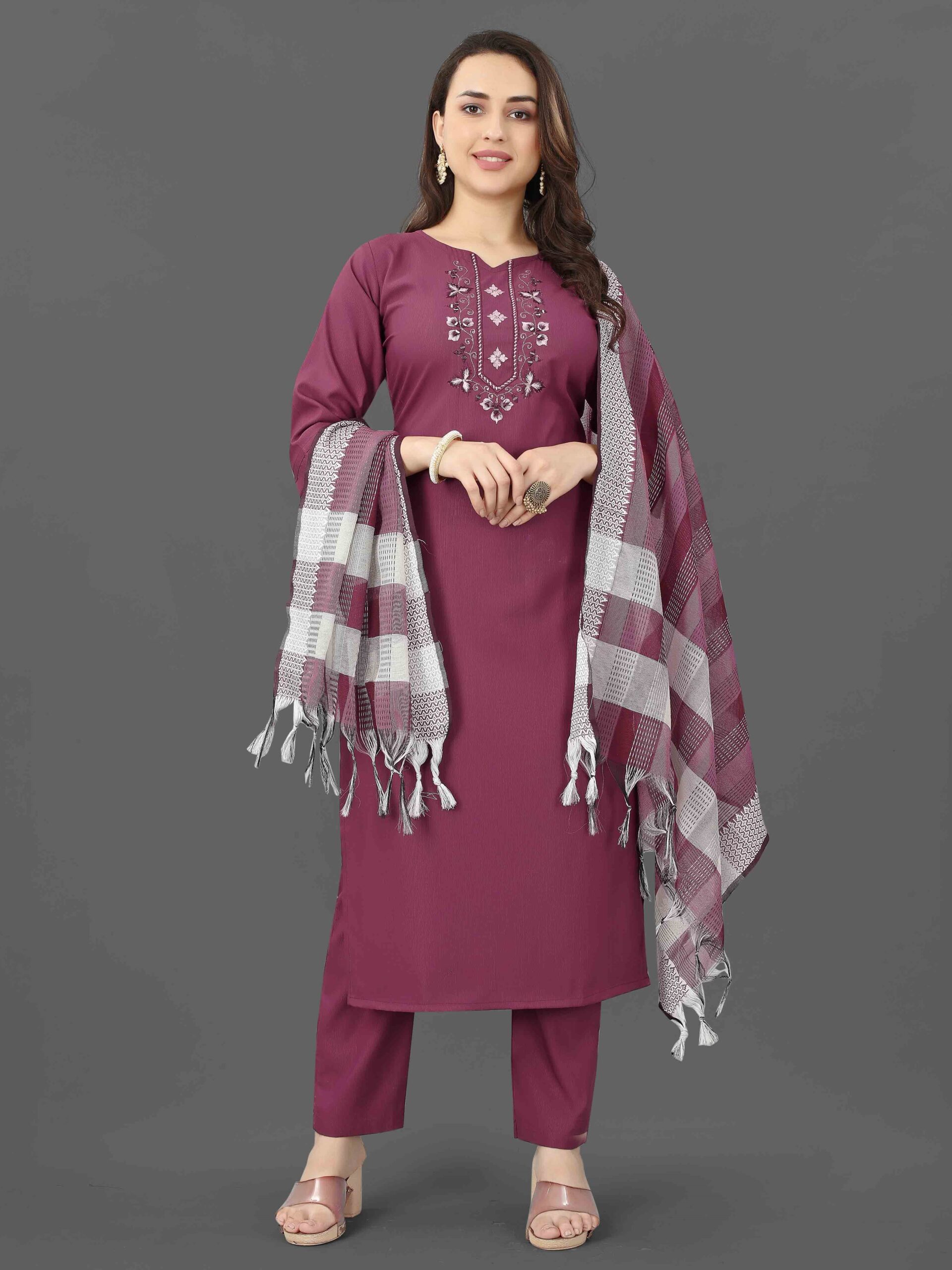 COTTOAN BLEND KURTI WITH PANT & DUPATTA - Image 4