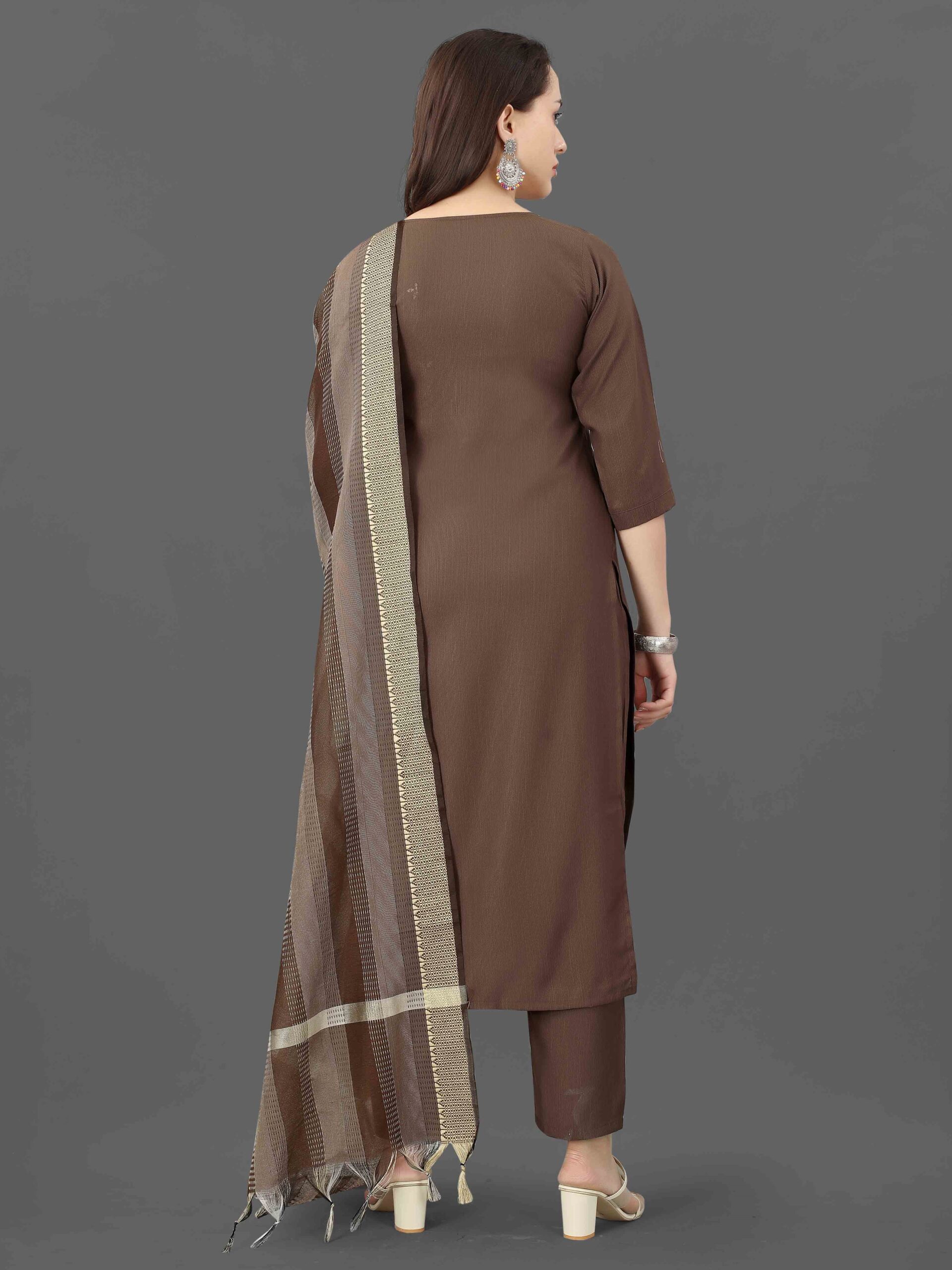 COTTOAN BLEND KURTI WITH PANT & DUPATTA - Image 3