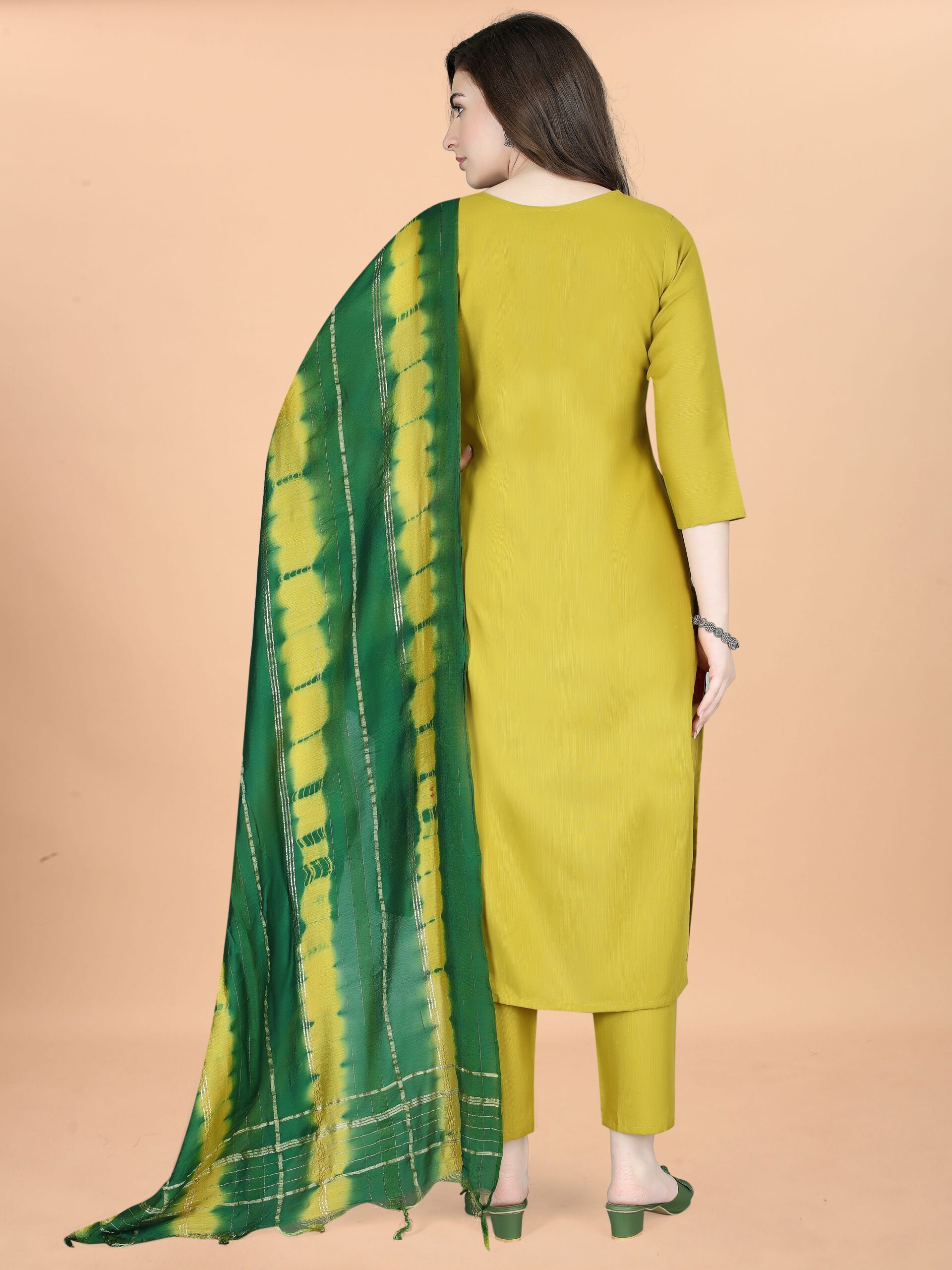 heavy embroidery Kurta With Pant And Dupata Set - Image 5