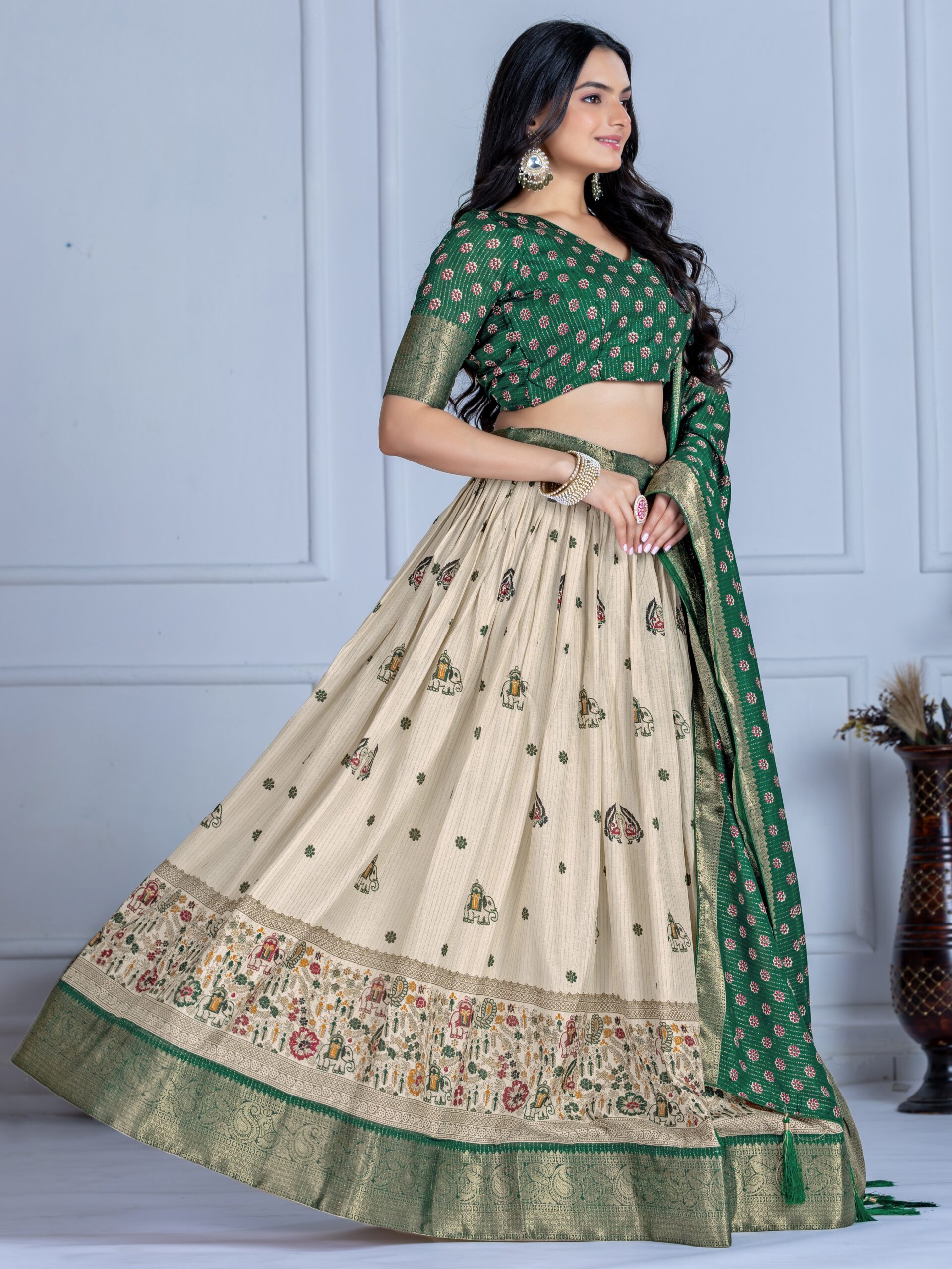 Jacquard With Jari Lining Lehenga Choli - Image 4