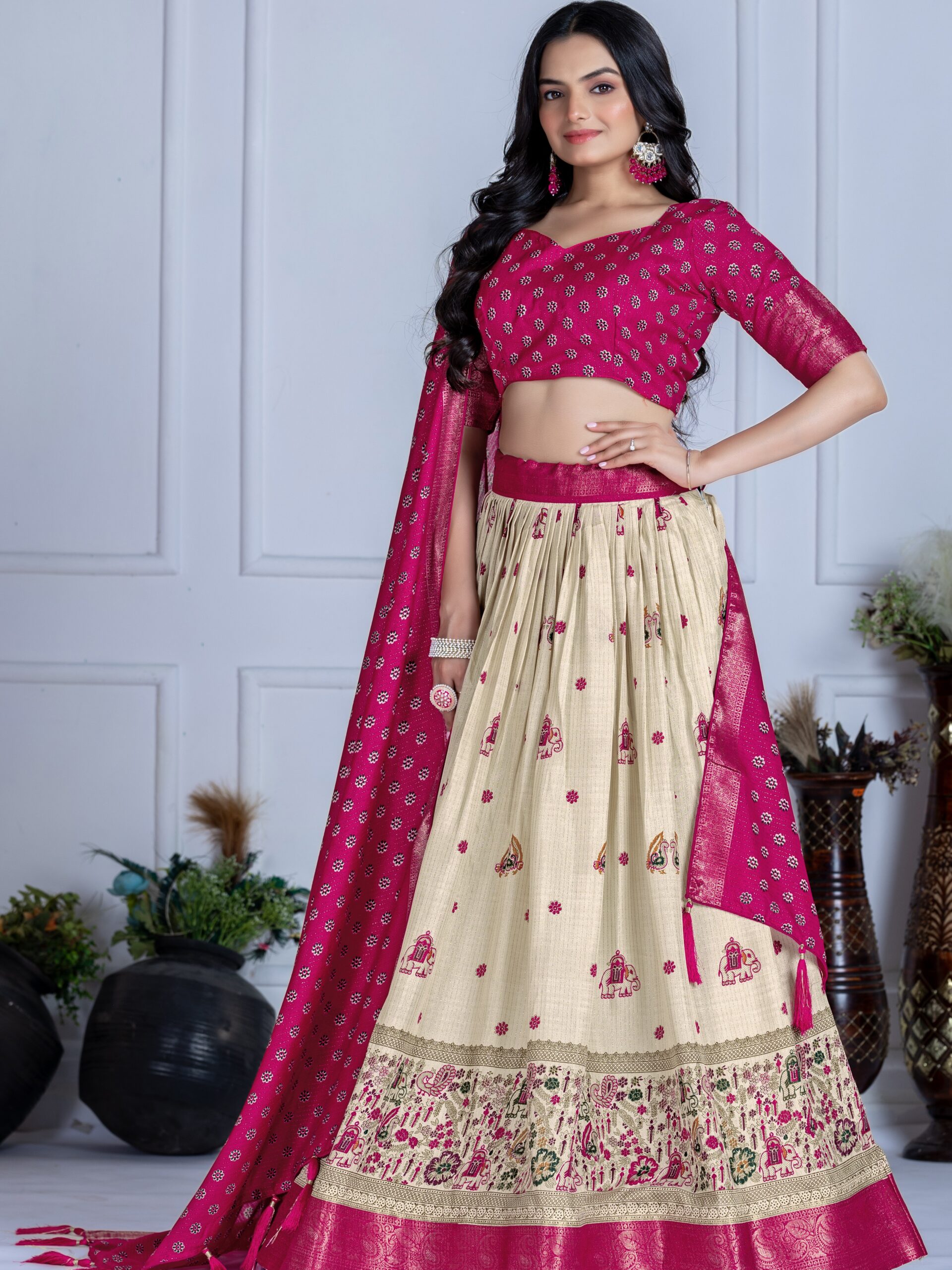 Jacquard With Jari Lining Lehenga Choli - Image 4
