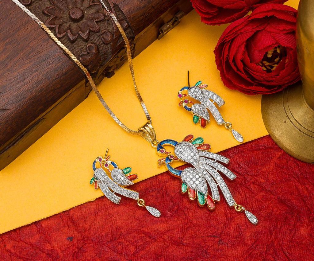 Trendy Pendant Set for Women
