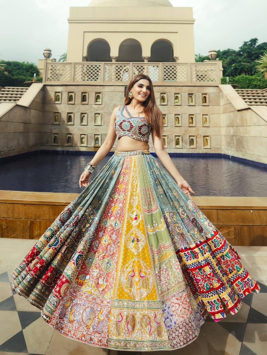 NEW DESIGNER PRINTED LAHENGA CHOLI - Image 4