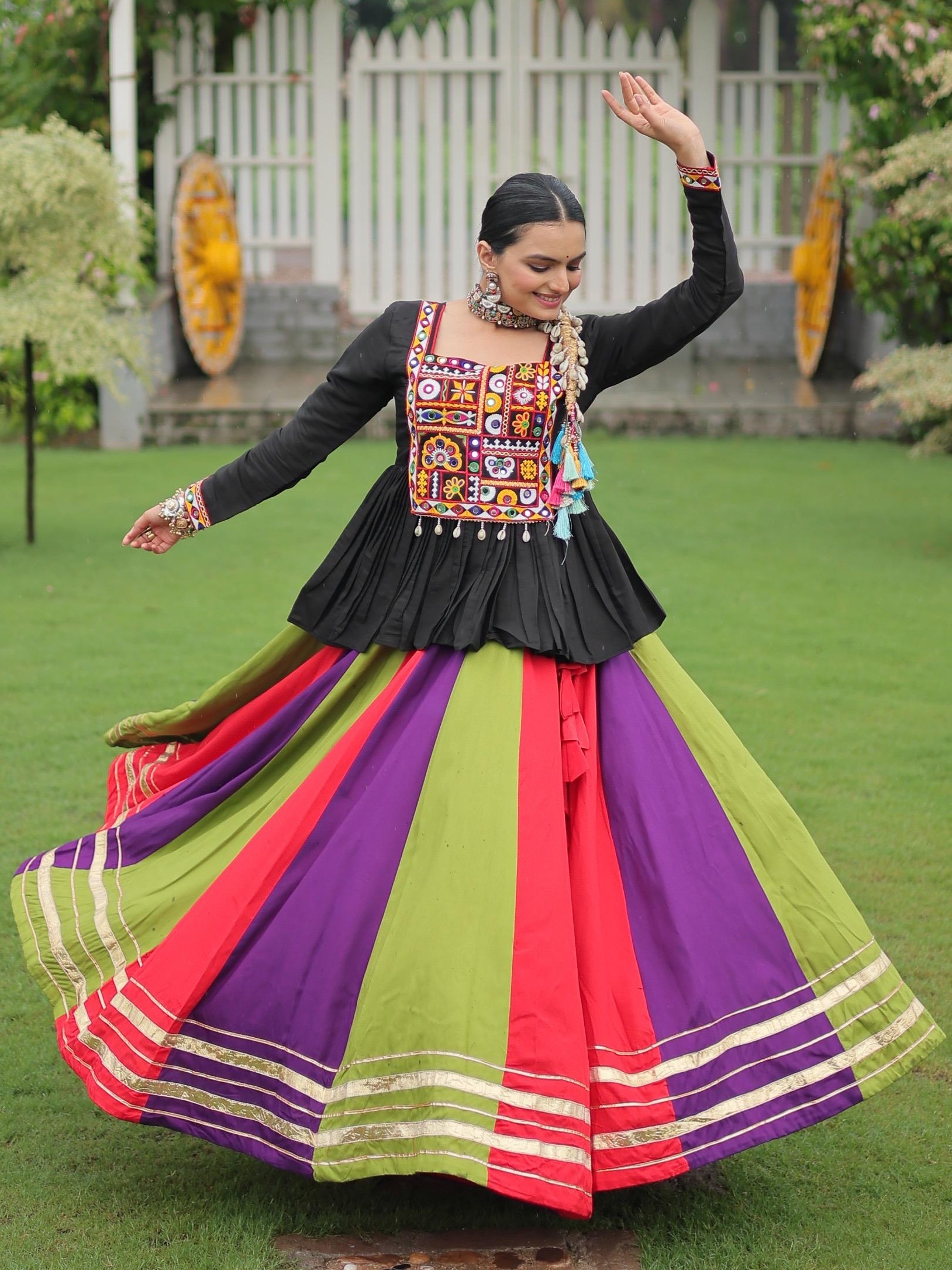 NAVRATRI SPECIAL TRADITIONAL CHANIYA CHOLI - Image 4