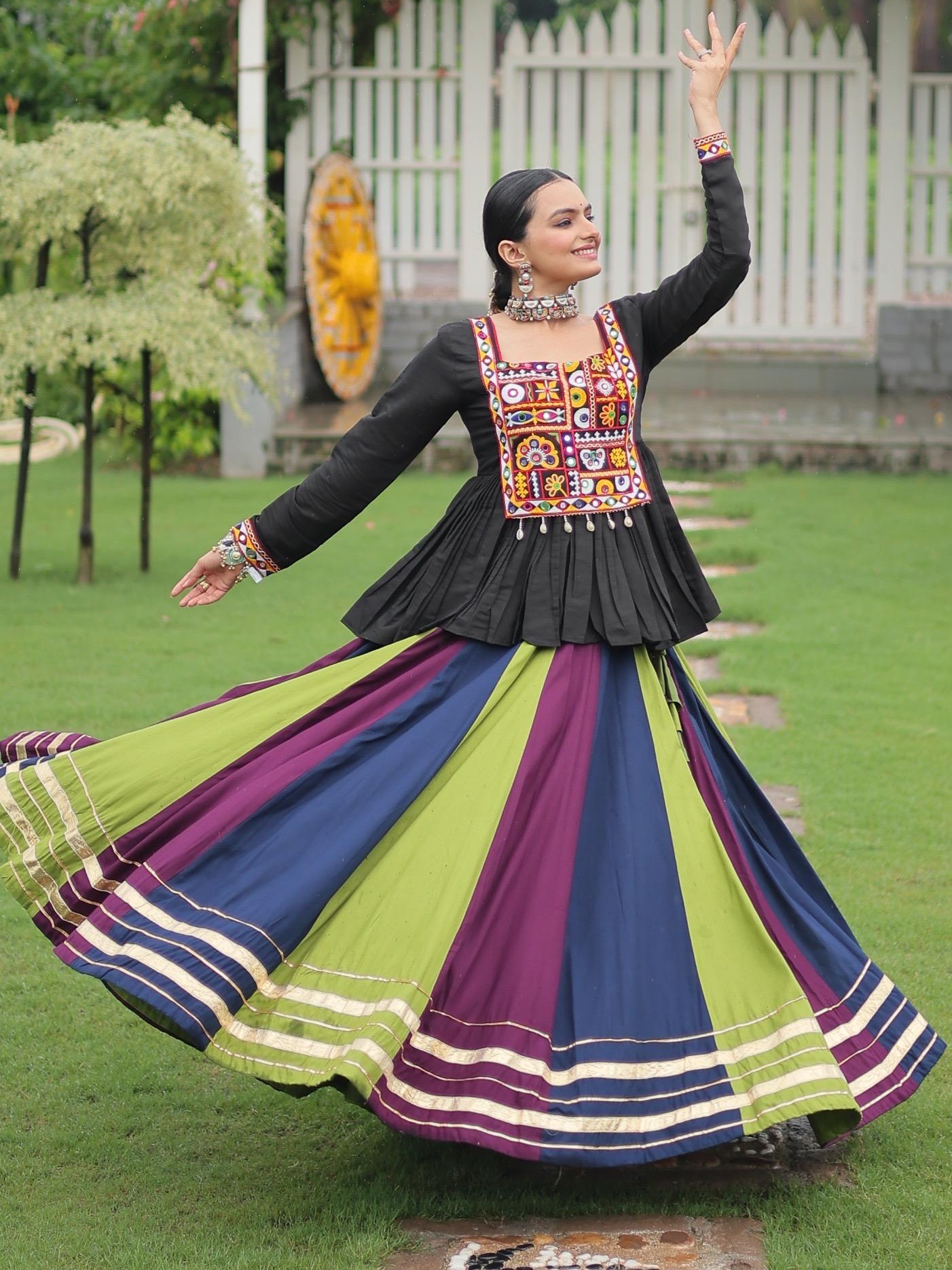 NAVRATRI SPECIAL TRADITIONAL CHANIYA CHOLI - Image 4