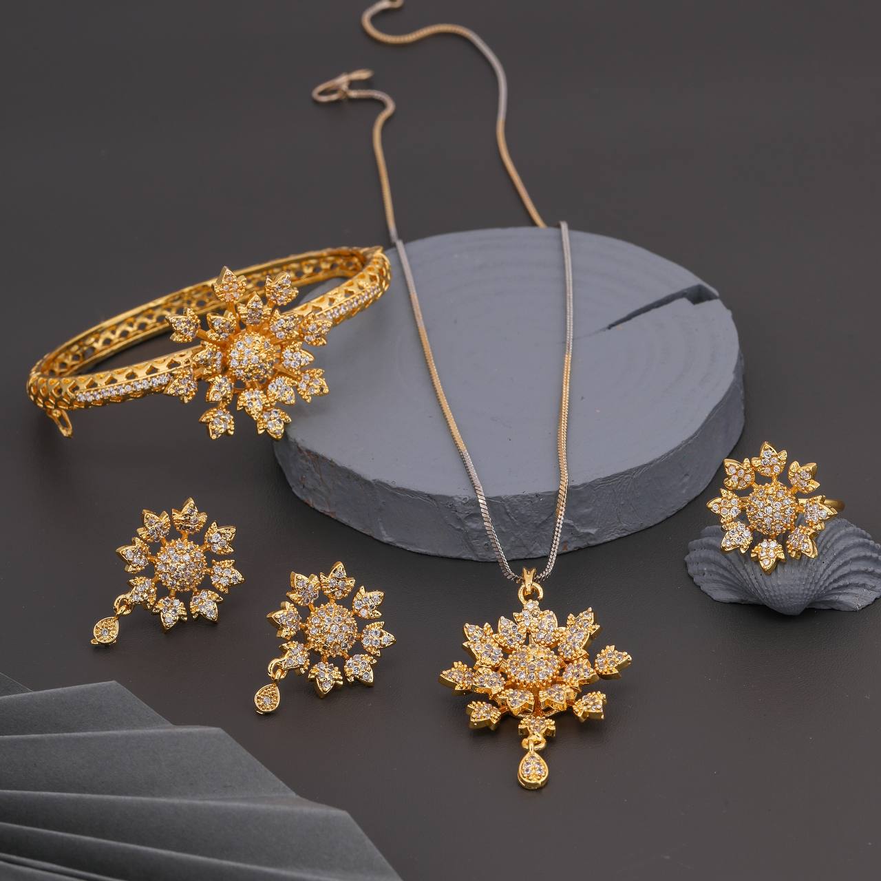 Trendy Kada Combo Set for Women