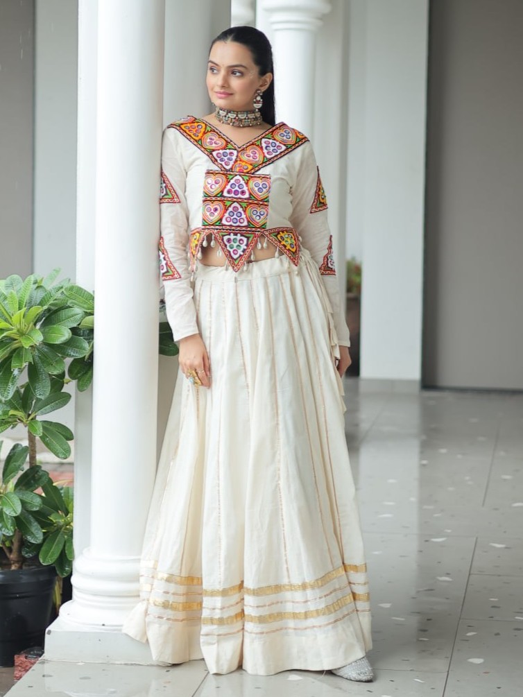 Kutchi Gamthi Embroidered Work Lehenga Choli - Image 7